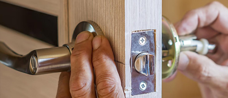 Corona 24 hour residential locksmith