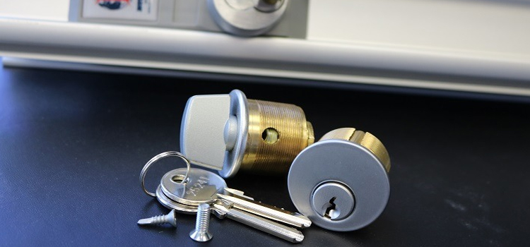 Commercial Lock Installation Corona